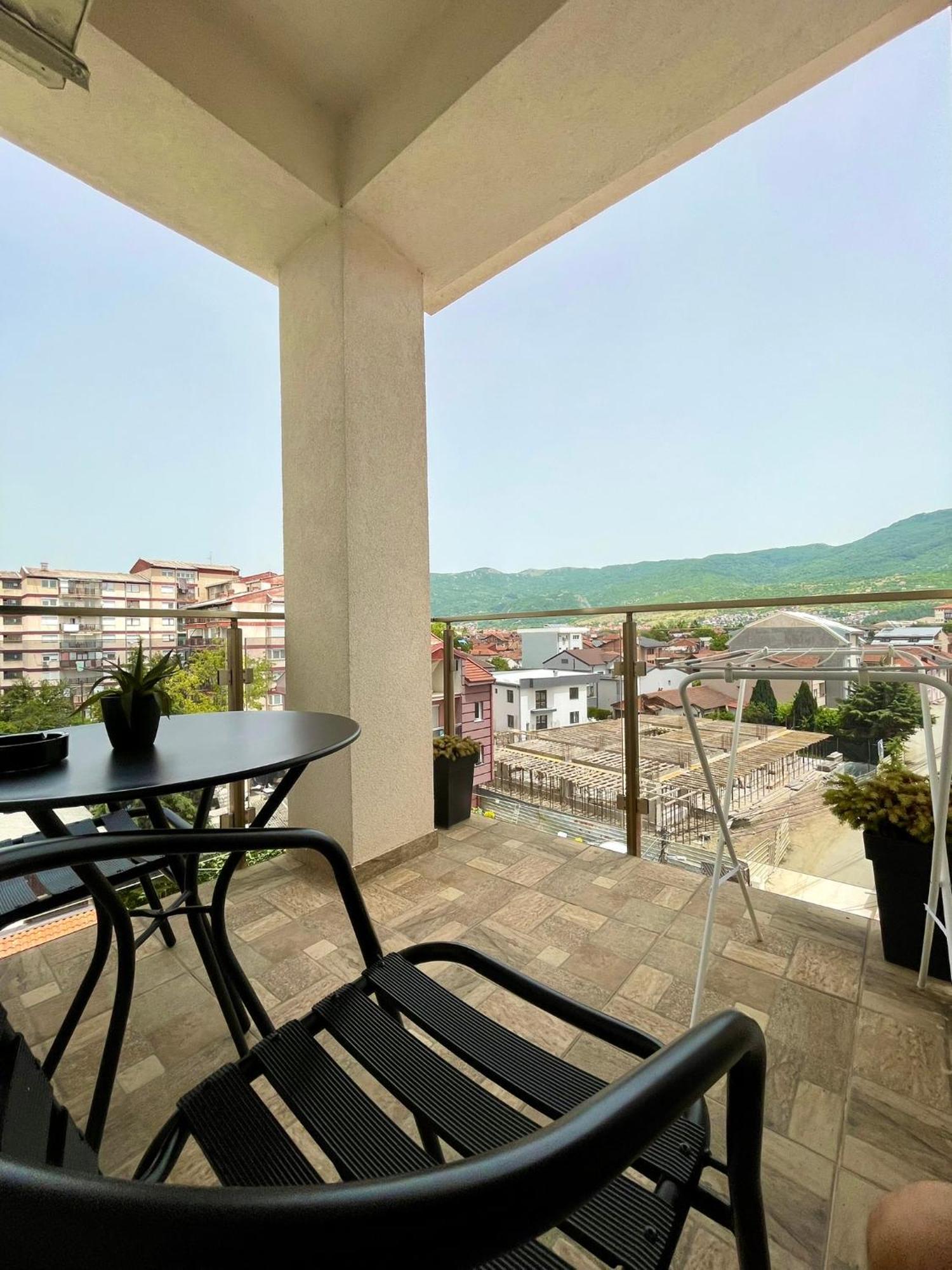 Velvet 5 Minutes To Center Ohrid